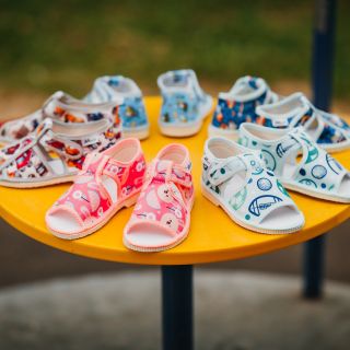 Ahojte! 👋 Dovoľte nám, aby sme sa Vám predstavili. Sme Manikobuv.sk a sme hrdá, malá rodinná spoločnosť so sídlom na...